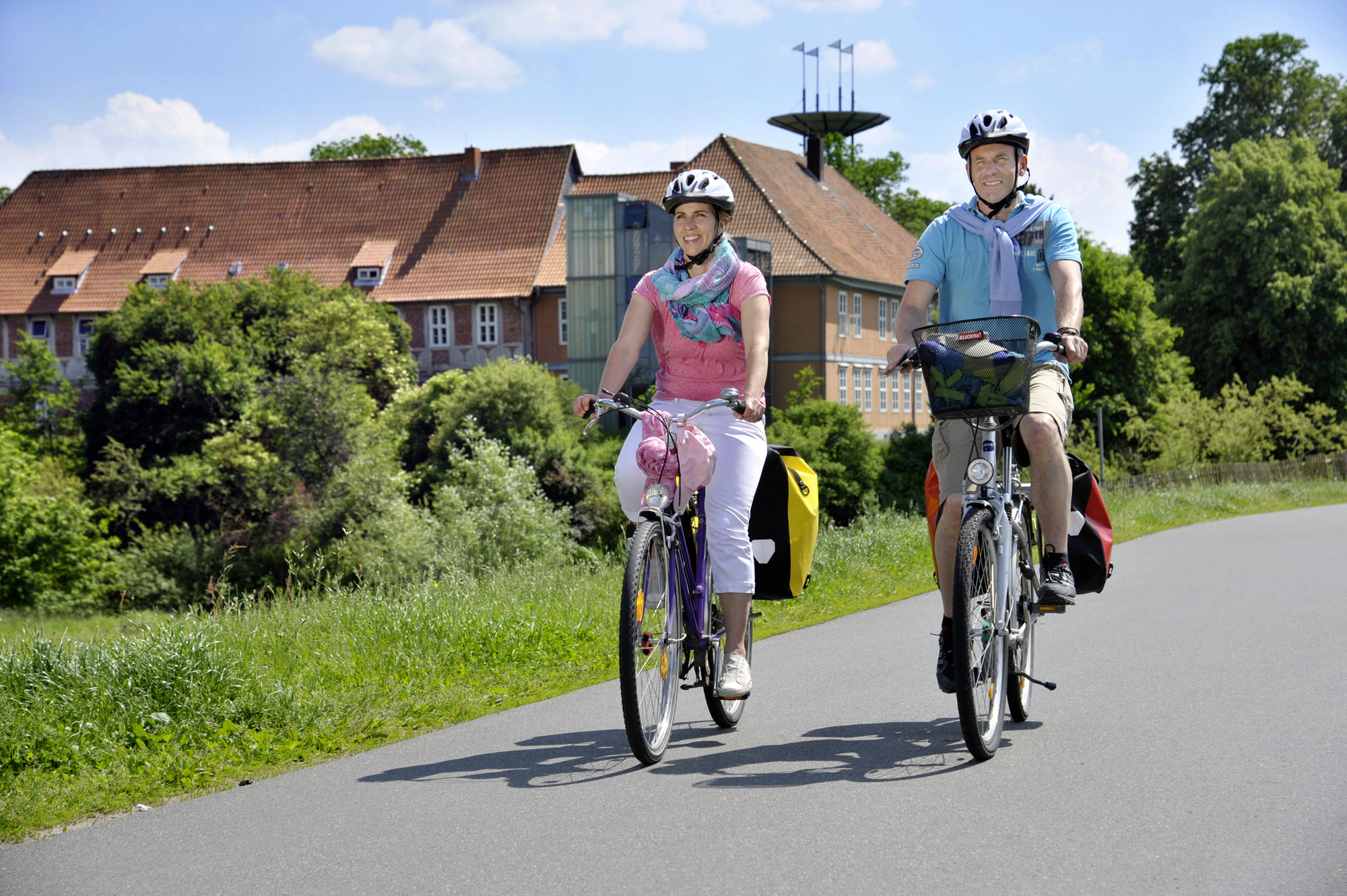 elbe cycle route map